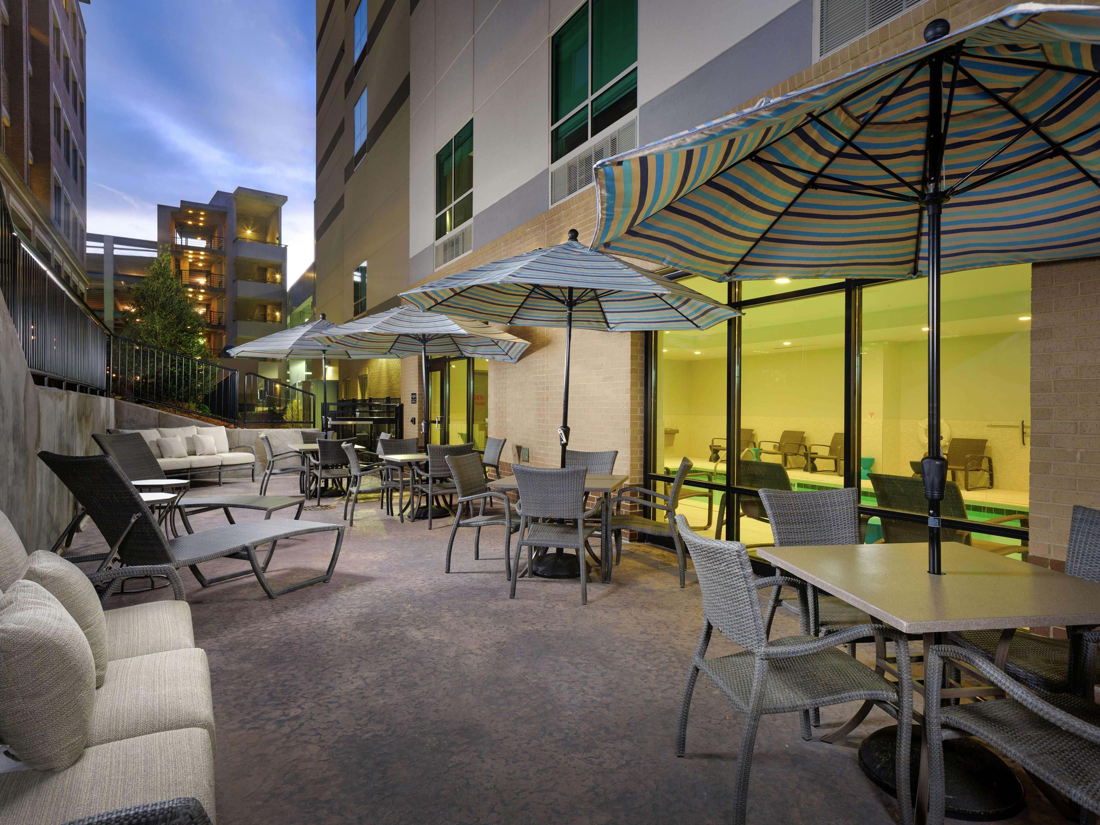 Hampton Inn & Suites Atlanta Decatur/Emory Exterior foto